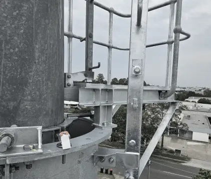 Steel platform fitted to steel telecommunications tower
